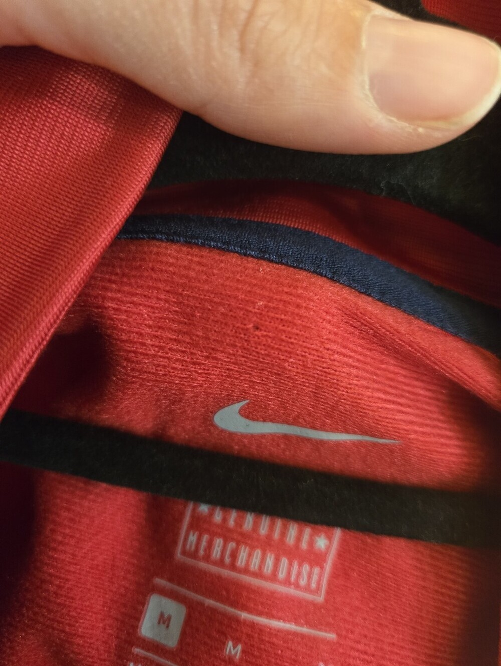 Nike Red Sox Light Jacket In Red And Gray with and Boston 'B' Patch Sz M - Picture 8 of 9